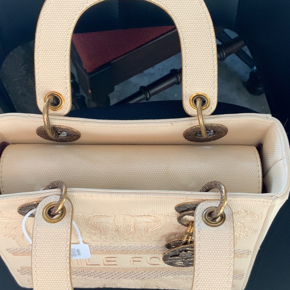 Embossed Cream Tote Bag with Charm - Picture 2 of 2